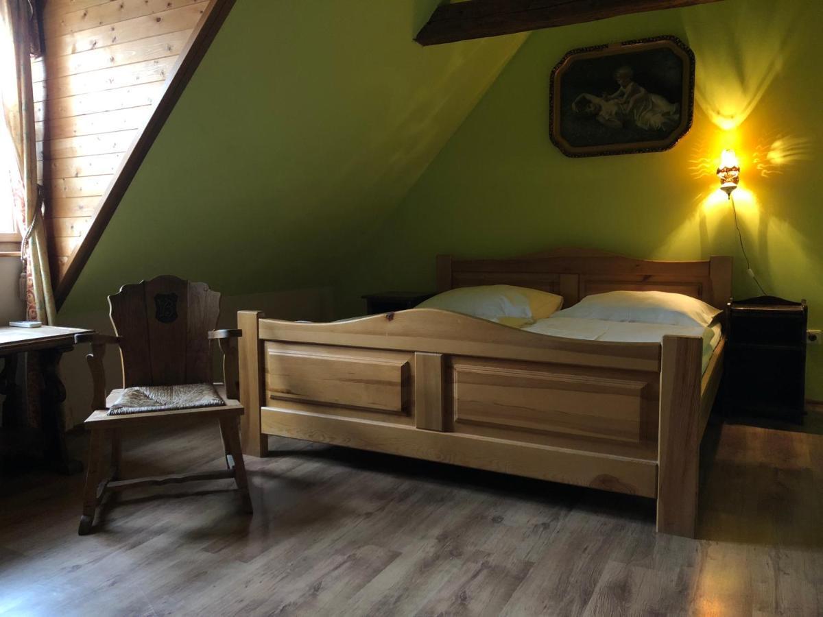 Penzion Zamek Lesany Netvořice Exterior foto
